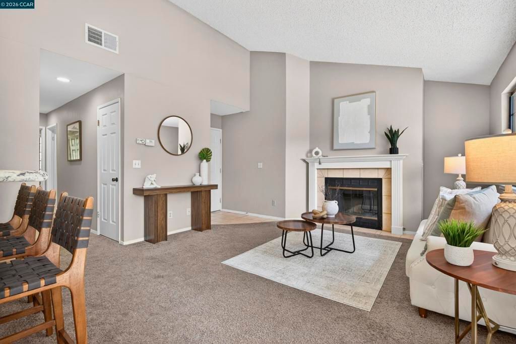 Image 14 of property listing at 246 CANYON WOODS WAY C, San Ramon, CA 94582