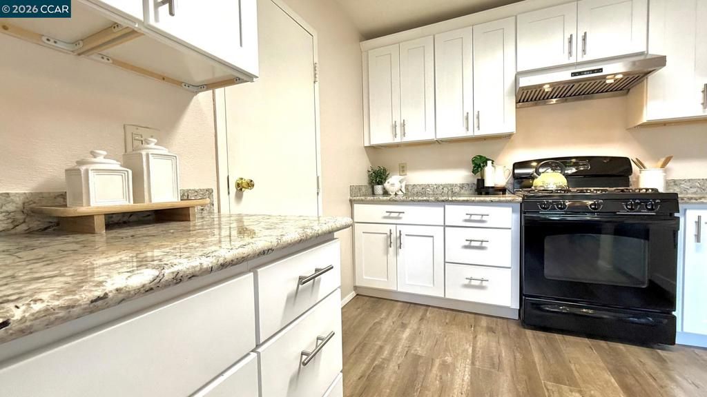 Image 30 of property listing at 246 CANYON WOODS WAY C, San Ramon, CA 94582