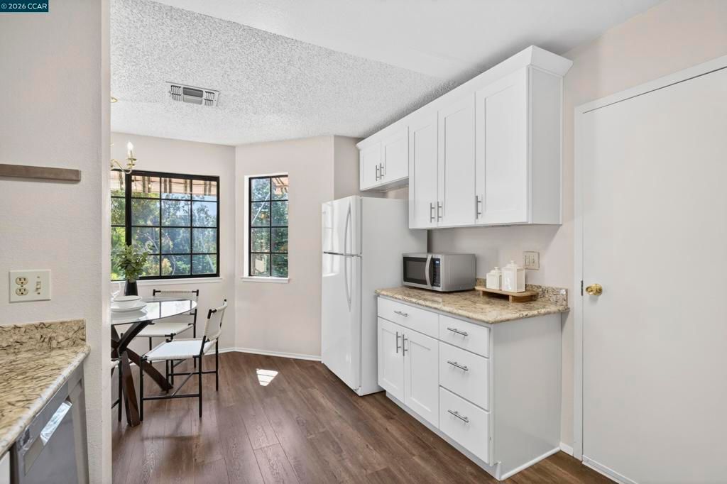 Image 33 of property listing at 246 CANYON WOODS WAY C, San Ramon, CA 94582