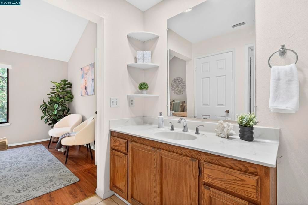 Image 57 of property listing at 246 CANYON WOODS WAY C, San Ramon, CA 94582