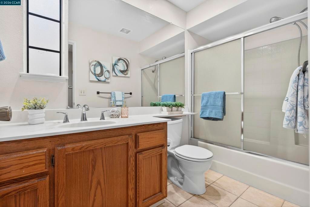 Image 64 of property listing at 246 CANYON WOODS WAY C, San Ramon, CA 94582