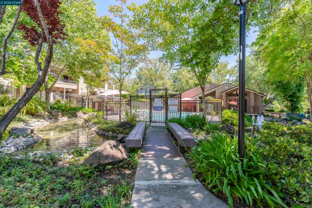Image 74 of property listing at 246 CANYON WOODS WAY C, San Ramon, CA 94582