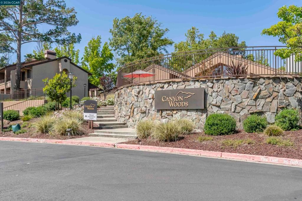 Image 84 of property listing at 246 CANYON WOODS WAY C, San Ramon, CA 94582