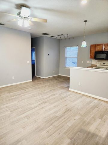 1014 PERSIMMON STREET B, Celebration, FL 34747