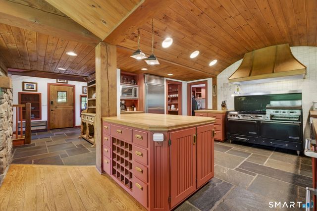 18 Birch Mill Road, Killingworth, CT 06419