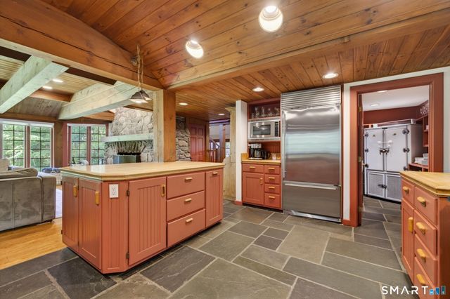 18 Birch Mill Road, Killingworth, CT 06419