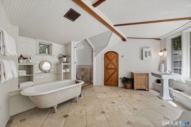 18 Birch Mill Road, Killingworth, CT 06419