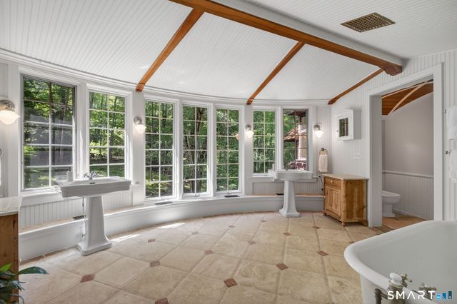 18 Birch Mill Road, Killingworth, CT 06419