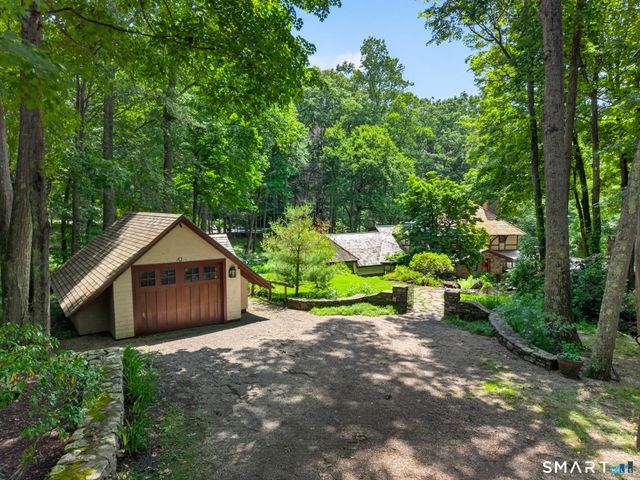 18 Birch Mill Road, Killingworth, CT 06419