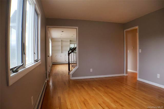 45 Tina Lane, Hopewell Junction, NY 12533