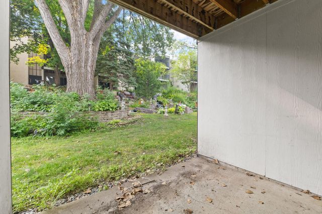 12844 Nicollet Avenue 102, Burnsville, MN 55337