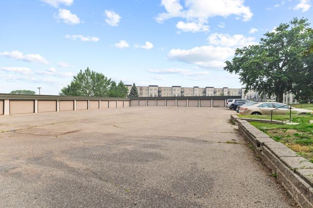 12844 Nicollet Avenue 102, Burnsville, MN 55337