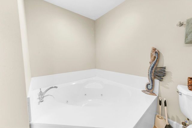 725 Gulf Shore Drive, UNIT 604B, Destin, FL 32541