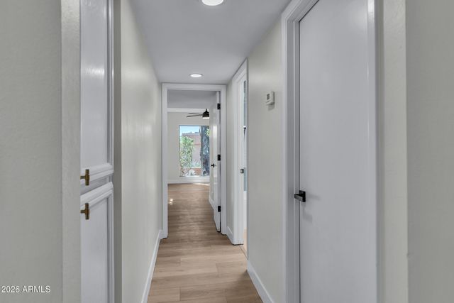 1010 E LOIS Lane, Phoenix, AZ 85020