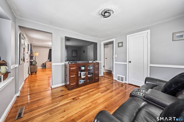 396 Quinn Street, Naugatuck, CT 06770