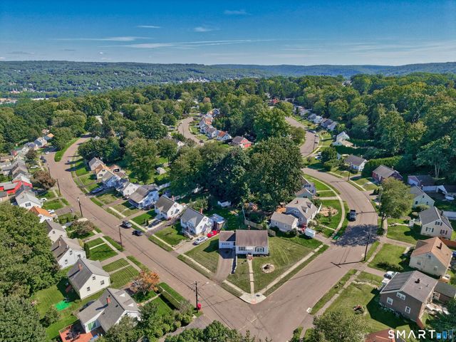 396 Quinn Street, Naugatuck, CT 06770