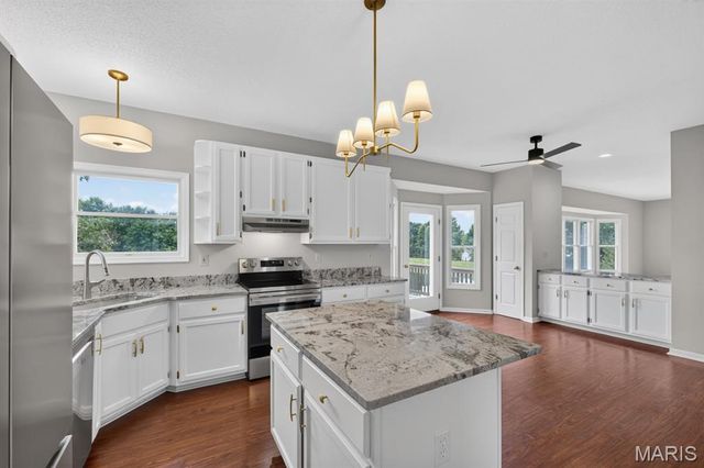 2340 Quaint Cottage Drive 1216, O'fallon, MO 63368