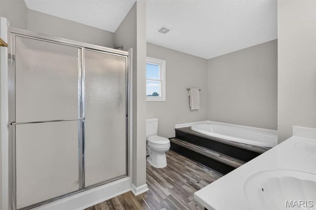 2340 Quaint Cottage Drive 1216, O'fallon, MO 63368