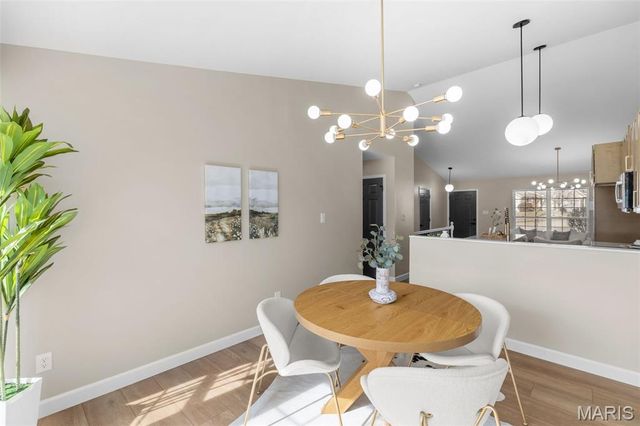 29 Salsibury Court, Lake St Louis, MO 63367