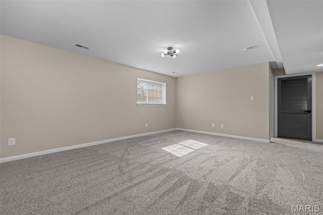 29 Salsibury Court, Lake St Louis, MO 63367