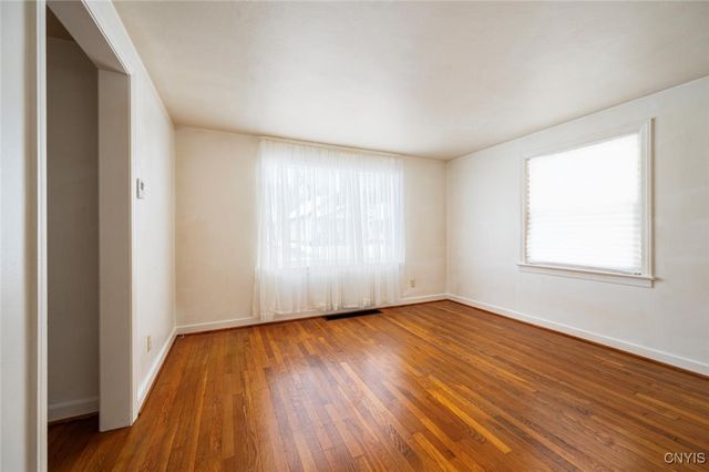 123 Roosevelt Drive, Utica, NY 13502