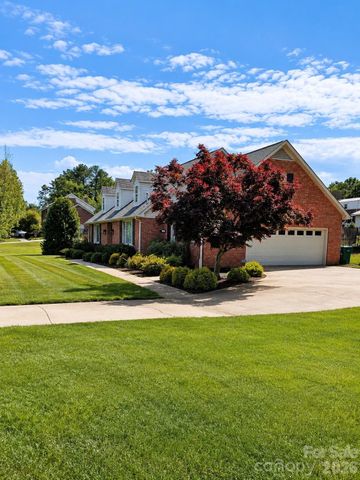 1121 Smith Street, Albemarle, NC 28001