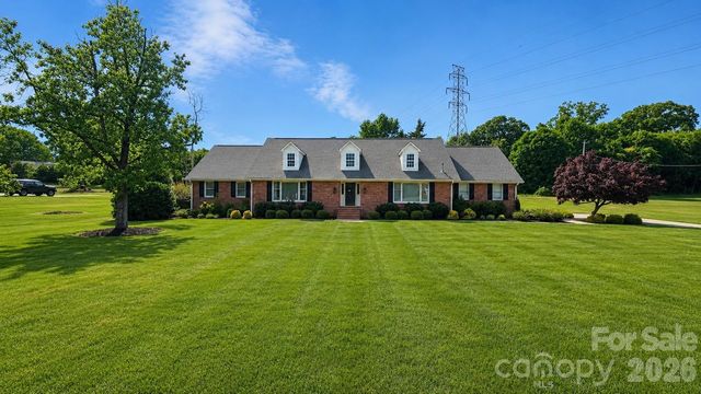 1121 Smith Street, Albemarle, NC 28001