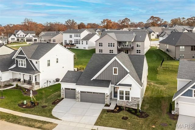 6804 Snowy Owl Lane, Affton, MO 63123