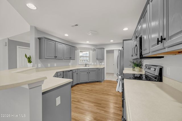 3805 Daphine Drive, Wilmington, NC 28409