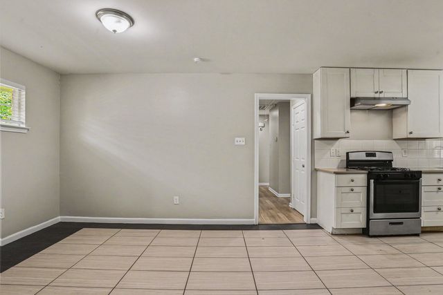 1125 Waweenoc Avenue, Dallas, TX 75216