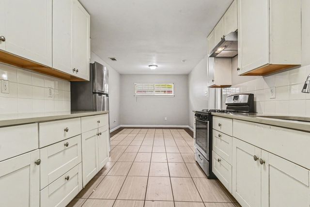 1125 Waweenoc Avenue, Dallas, TX 75216