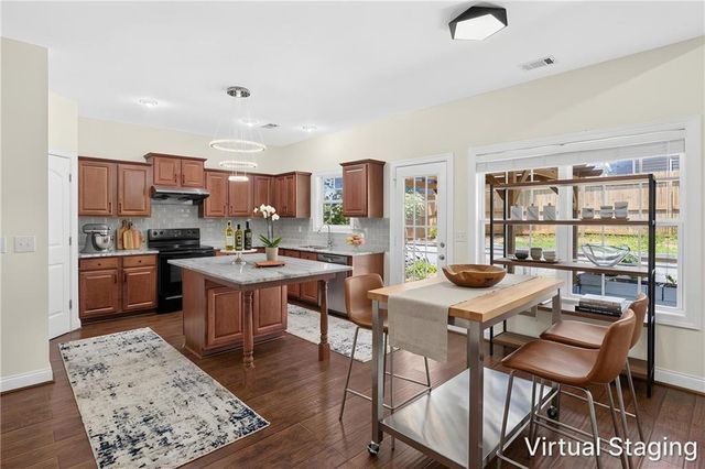 5711 Apple Grove Road, Buford, GA 30519