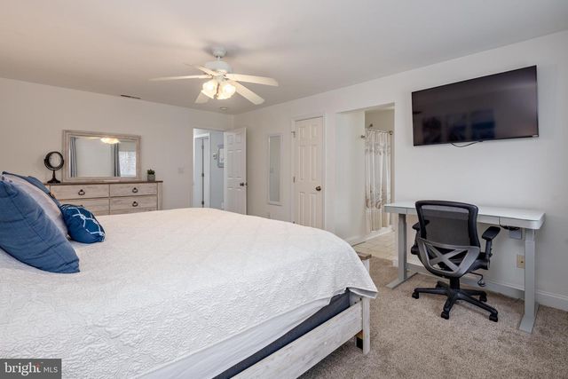 326 S CAROLINA RD, Stevensville, MD 21666