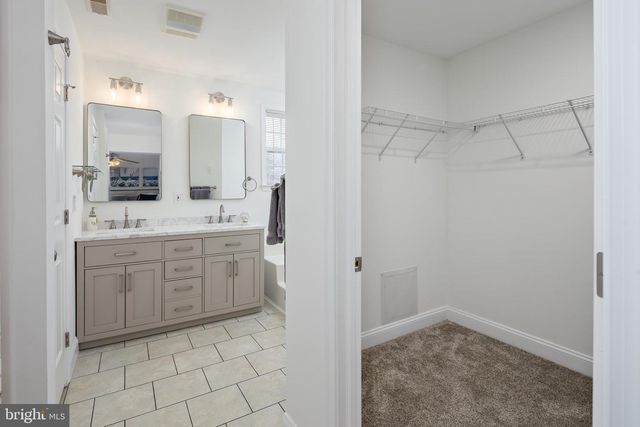 326 S CAROLINA RD, Stevensville, MD 21666