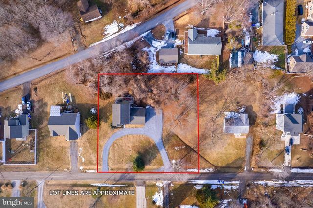 326 S CAROLINA RD, Stevensville, MD 21666