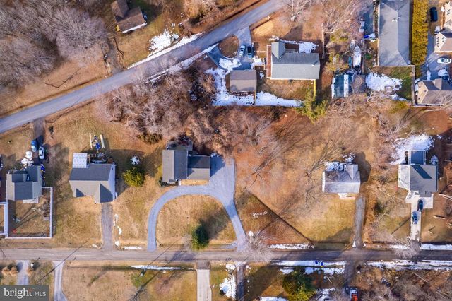 326 S CAROLINA RD, Stevensville, MD 21666