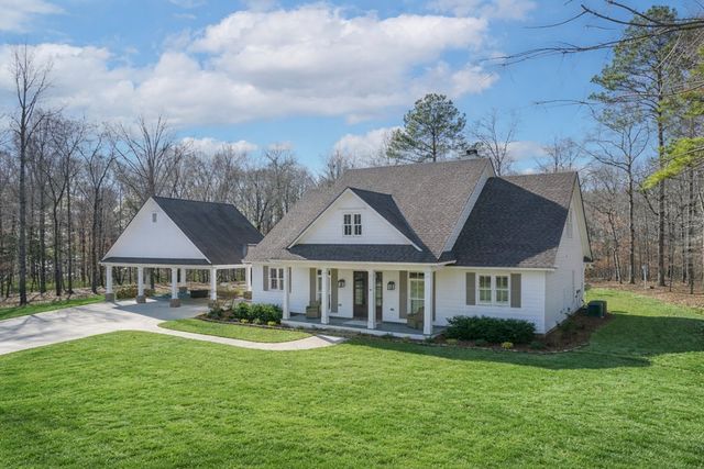 1652 Pierce Road, Waverly Hall, GA 31831