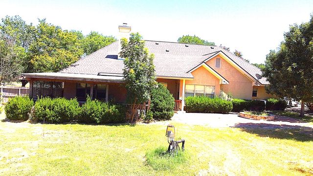 1128 Saddle Club Dr, Kerrville, TX 78028