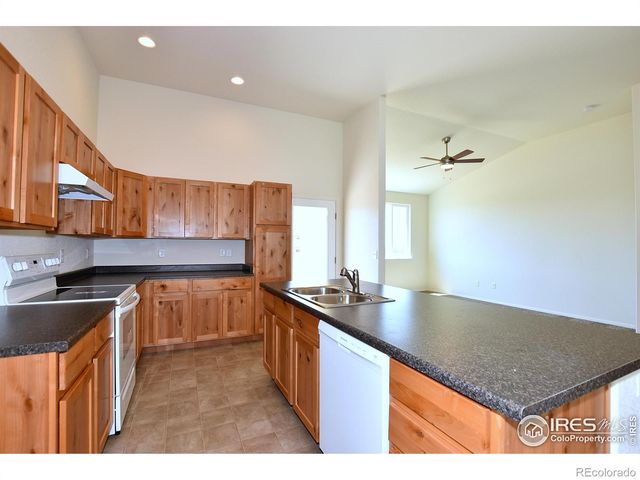 521 86th Avenue, Greeley, CO 80634