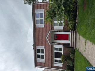 172 Baldwin Place 174, Bloomfield, NJ 07003