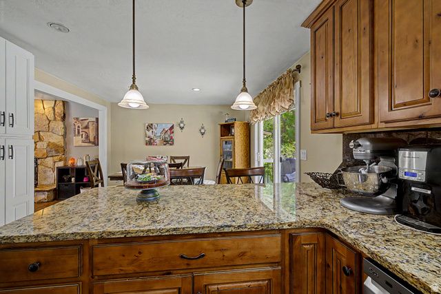 899 E 7905 S, Sandy, UT 84094