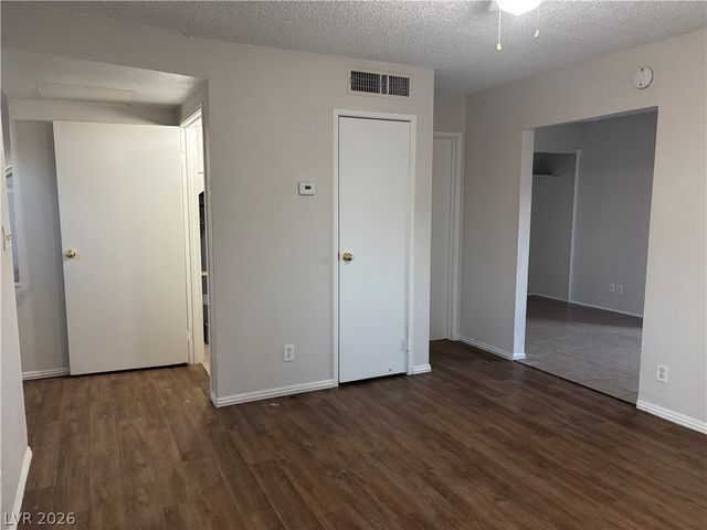 305 East Van Wagenen Street, Henderson, NV 89015