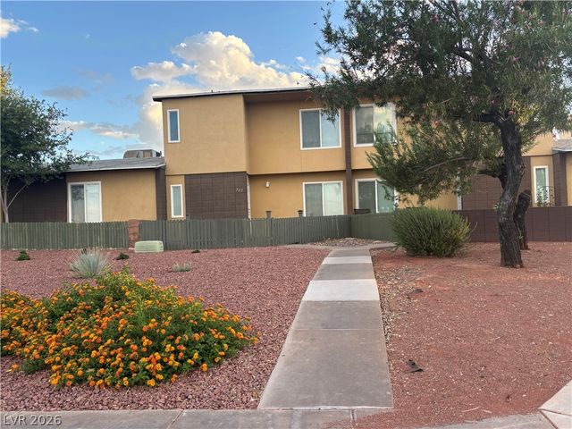 305 East Van Wagenen Street, Henderson, NV 89015