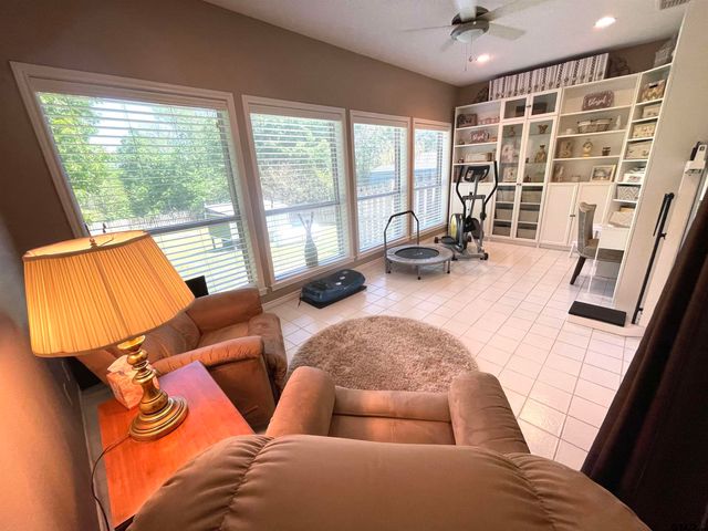 15050 Boaz Lane, Lindale, TX 75771