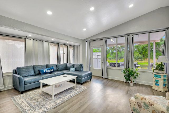 5304 72ND STREET E, Bradenton, FL 34203