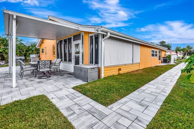 5304 72ND STREET E, Bradenton, FL 34203