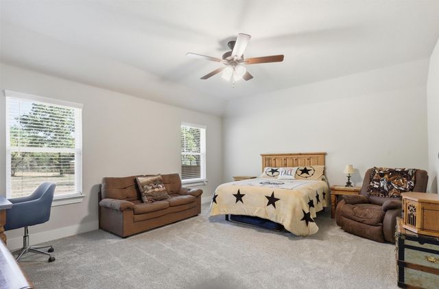 2021 Crystal Palace Boulevard, Alvarado, TX 76009