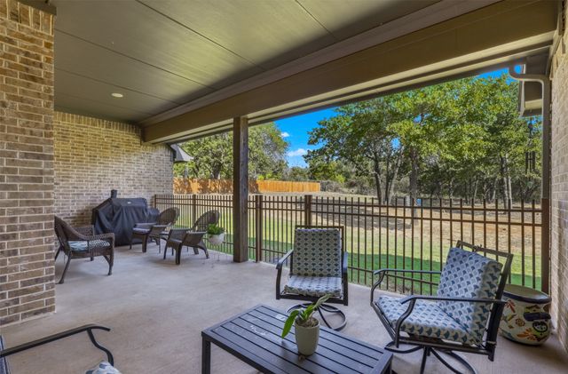 2021 Crystal Palace Boulevard, Alvarado, TX 76009