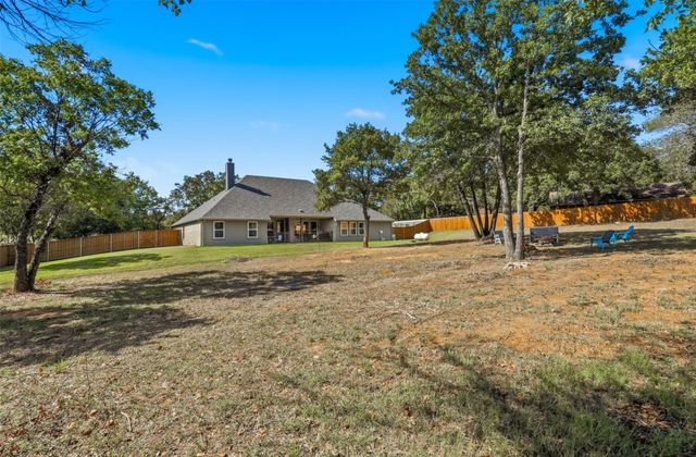 2021 Crystal Palace Boulevard, Alvarado, TX 76009