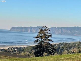 6405 SOUTHVIEW Ln 45, Cloverdale, OR 97112